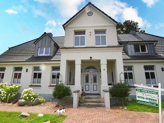 Modernisierter Landhof mit Wohn- und Gewerbeanteil, Stallungen, 5 ha Weideland OTTO STÖBEN GmbH