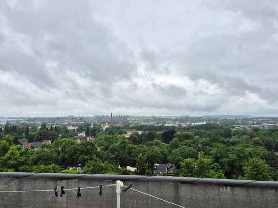 2 Zimmer mit Balkon und herrlichem Blick ins Grüne