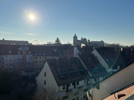 Über den Dächern der Stadt mit Blick auf die Kaiserburg!