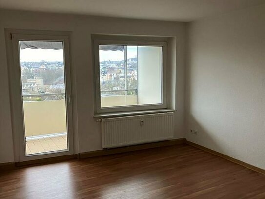 +++ 2 Raumwohnung mit Balkon und Blick ins Grüne +++