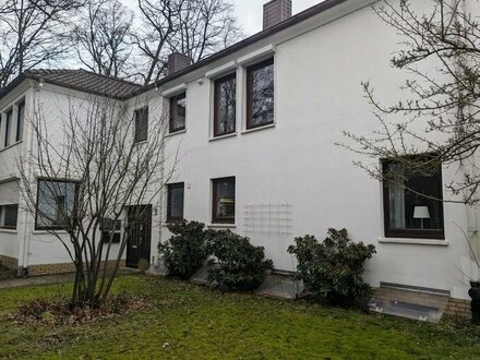 Kapitalanlage in Bergedorf: 3 Zimmer Erdgeschoss-ETW mit Terrasse!