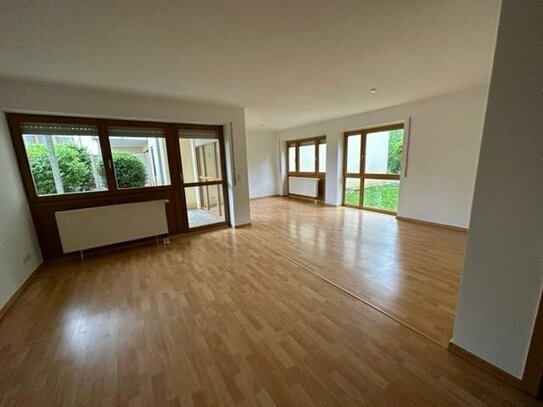 +++ Erdgeschosswohnung mit Terrasse und TG-SP +++