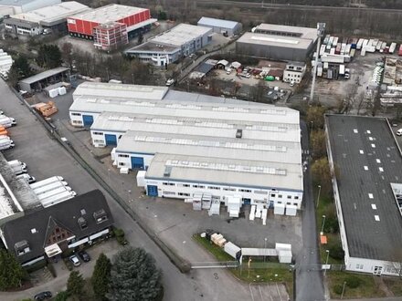 Attraktiver Hallenkomplex im Gewerbegebiet Heißen | viele Stellplätze | Kranbahnen| beheizt