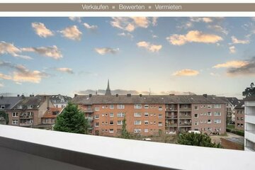 Krefeld-Citylage: lichtdurchflutete Wohnung mit schönem Sonnenbalkon und Tiefgaragen-Stellplatz!