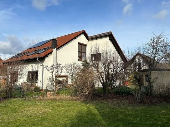 Einfamilienhaus als Doppelhaushälfte in Lieskau