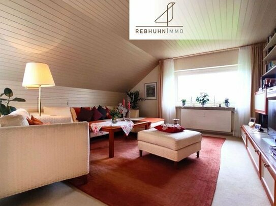 Einzigartige Dachgeschosswohnung im Grünen mit exklusiven Vorzügen und Tiefgarage!