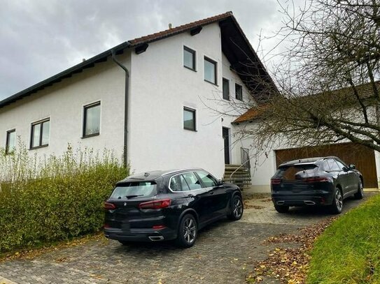 Großes Haus in Duggendorf b. Regensburg zu verkaufen!
