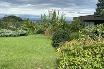 Außergewöhnliches Einfamilienhaus mit herrlichem Blick in Staufen