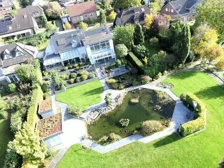 Charakteristische Split-Level Villa mit 19.677 m² großem Grundstück, Pferdehaltung möglich