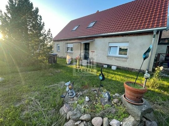 Idyll, ca. 5.110 qm Grundstück mit renovierungsbedürftigem EFH mit 6 Zimmer &Nebengelass - Perleberg