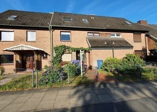 Achtung !!! Top-Mittereihenhaus mit einer Wohn / Nutzfläche von ca. 200 m² inkl.Garage und Carport in ruhiger Lage von…