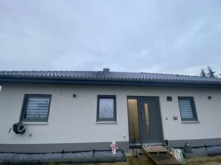 Neuwertiger Bungalow mit Energieeffizienz A+