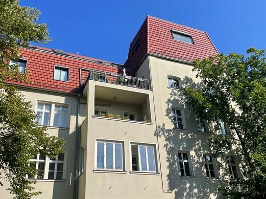 Familien aufgepasst: 5- Zimmerwohnung mit Sonnenterrasse und großem Gemeinschaftsgarten