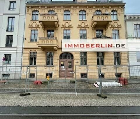 IMMOBERLIN.DE - Bestlage! Neubau-Dachgeschosswohnung mit Designpotential im Baudenkmal zwischen Havel & Park Sanssouci