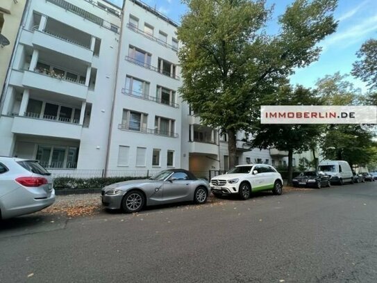 IMMOBERLIN.DE - Komfortable Wohnung im KfW-55-Haus mit Balkon & Loggia beim Ortskern nahe WISTA
