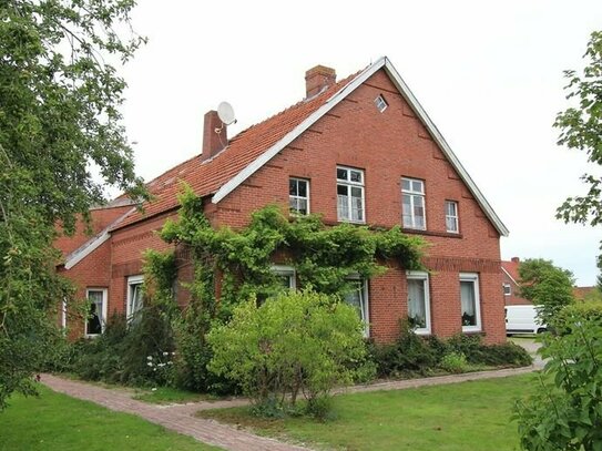 Ostfriesisches Bauernhaus in schöner Dorflage!