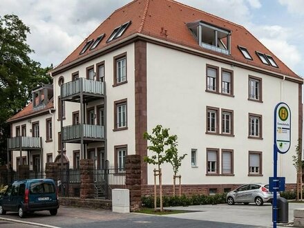 Exklusive, geräumige 2-Zimmer-Wohnung mit Balkon in Hanau --- Yorckhof Stadtvillen