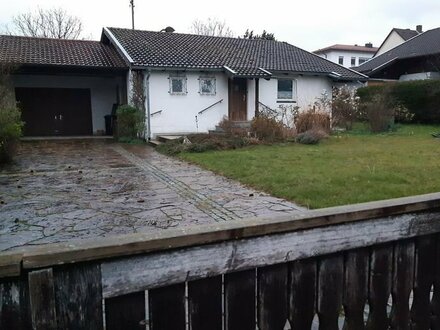 Kleines Haus mit Garten in Weilheim
