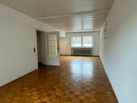 Wohntraum mit Entwicklungspotenzial: Mehrfamilienhaus mit Baugenehmigung für Dreispänner im eigenen Hof!
