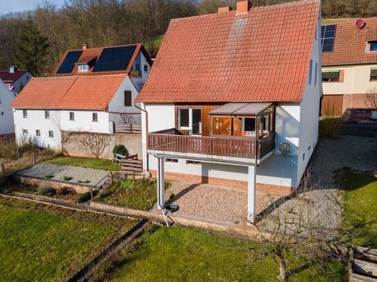 Freistehendes Einfamilienhaus in wundervoller Natur mit vielen Möglichkeiten