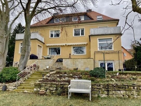 Eigentumswohnung (5 Zimmer) im ehemaligen Sommerhaus in den Kernbergen mit traumhaften Blick über Jena