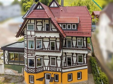 Generationen verbinden-Gemeinschaft leben: Schwarzwaldhaus mit vielen Zimmern für tolle Wohnkonzepte
