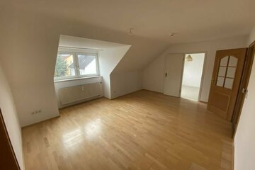 3,5 Zimmer Whg. mit Balkon/Loggia