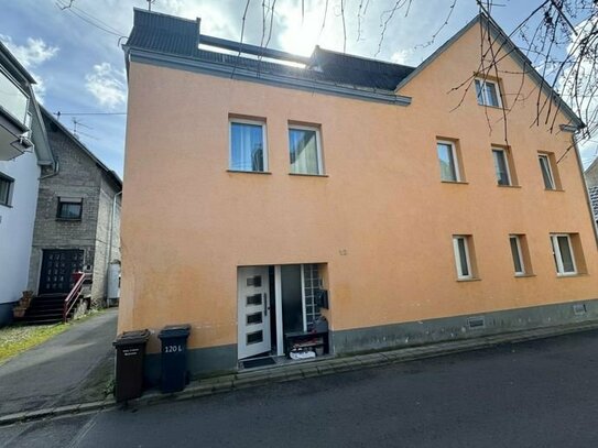 Einfamilienhaus 5-ZKB 150qm Stadtteil Koblenz-LAY kernsaniert und Frisch renoviert
