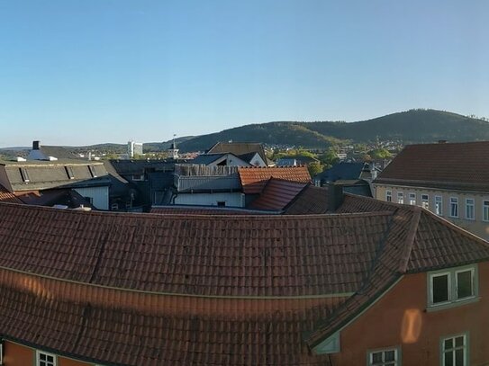 Tolle Wohnung mit Balkon und Blick über Ilmenau zum Thüringer Wald