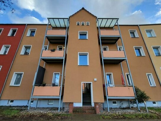 Helle 3,5-RW - Balkon - großes Wohnzimmer -Tageslichtbad mit Wanne und Dusche