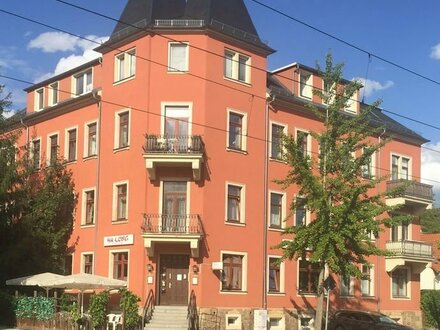 Frisch saniert, Ihre Singlewohnung mit Süd-West Balkon