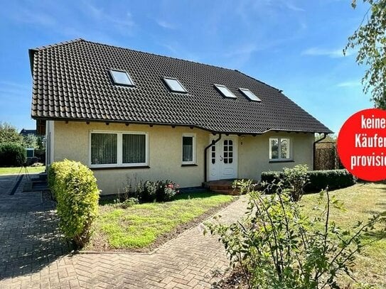 HORN IMMOBILIEN++ Einfamilienhaus mit Einliegerwohnung in Dorfrandlage, nur 10 min. bis Neubrandenburg