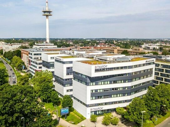 EUROPA-CENTER: Moderne Büroflächen in Essen über RUHR REAL | Tiefgarage | Glasfaser