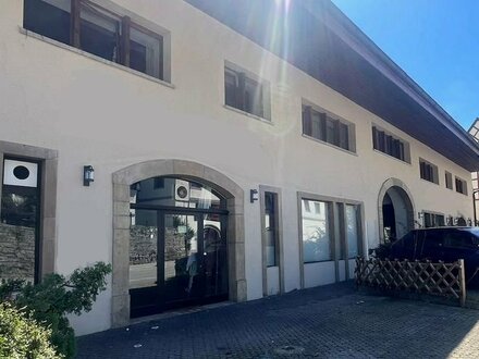 25 m² Büro-/Ladenfläche in einem Wohn-und Geschäftshaus im Zentrum von Lottstetten, direkt an der Schweizer Grenze