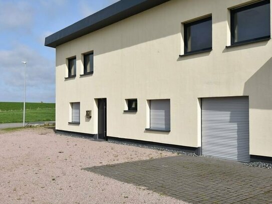 ~~Energetisch saniertes Haus - neubaugleich - am Deich mit Energie-Wald bei Meldorf~~