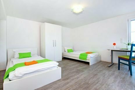 Vollständig renoviertes Apartmenthaus mit sechs einzelnen Apartments und 3 Garagen in Ettlingen