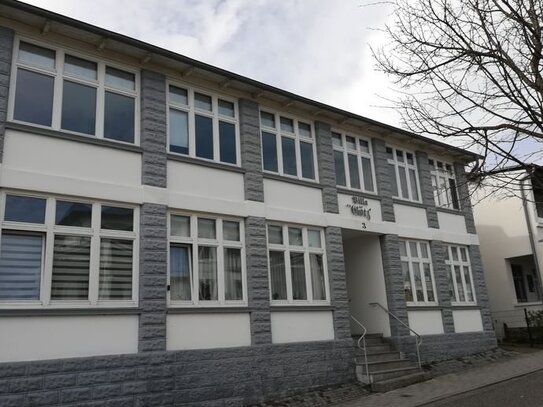 Möbilierte 2 Zimmer Wohnung mit Meerblick in Zentraler Lage