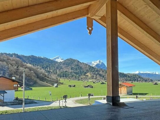 Neubau in Premium-Lage: Alpspitz-Chalets Penthouse