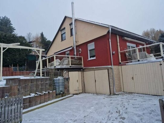 +++ Neu gebautes Einfamilienhaus ++ Am Waldrand von Georgenthal ++ Mit Garage ++ Carport ++ und Photovoltaikanlage +++