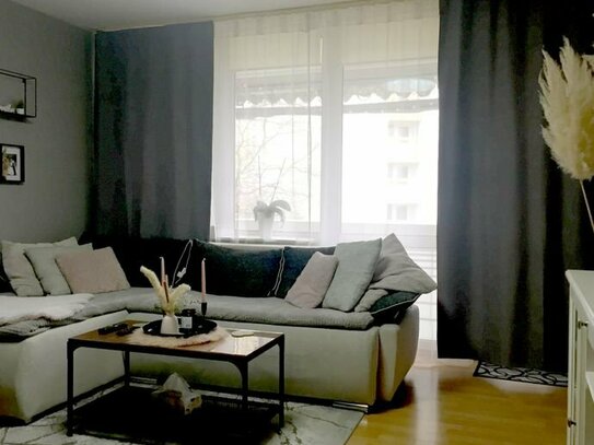 Lichtdurchflutete 3-Zimmer-Wohnung mit Balkon in Mannheim