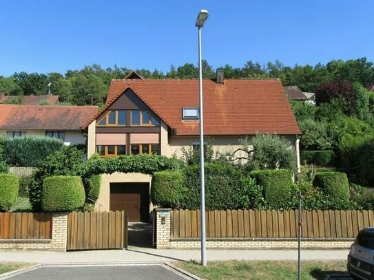 Freistehendes Einfamilienhaus in Dietenhofen