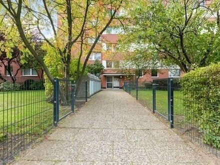 Moderne Wohnung mit überdachtem Balkon und Fahrstuhl in Hamburg-Wandsbek inkl. TG-Stellplatz zu verkaufen