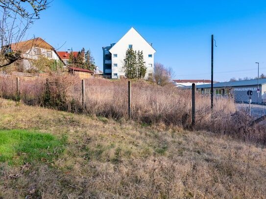 Grundstück für MFH mit Baugenehmigung Wü/Lengfeld