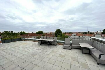 Luxuriöses Penthouse, exkl. möbliert, mit Blick über Berlin und riesiger Dachterrasse!