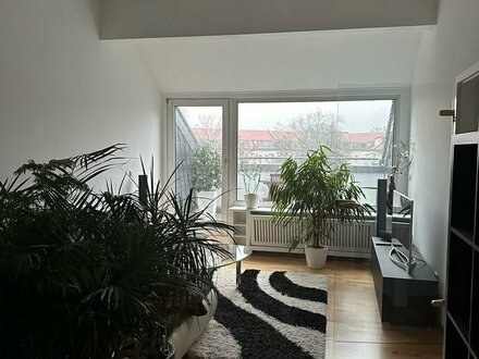 3 Zimmer Wohnung Nähe Roseneck