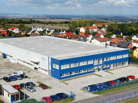 Produktionhalle ca. 3100 m² plus Bürotrakt ca 800 m² in bester Lage und bester Zustand