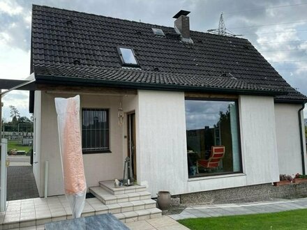 Einfamilienhaus in Sanderhausen zu vermieten für Monteurzimmer pro Zimmer 450€