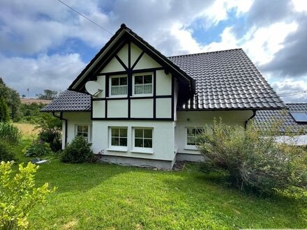 Einfamilienhaus in Erndtebrück - Zinse zu vermieten.