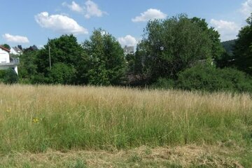 Klasse Grundstücke -zw. 430 und 600 m² groß- in toller Südlage von SIEGEN-OT; zentral, aber ruhig !!!