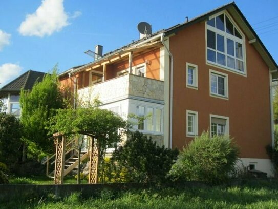 Mehrfamilienhaus nahe Burgebrach/Bbg., 355 m², 3 WE´s - Luxuriöses Landhaus-renoviert*